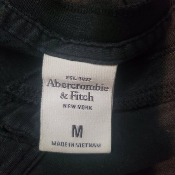 2 X Nike, 1 Reebok, 1 Abercrombie and Fitch  Tee Shirt Men Medium (4 total) - Picture 13 of 13